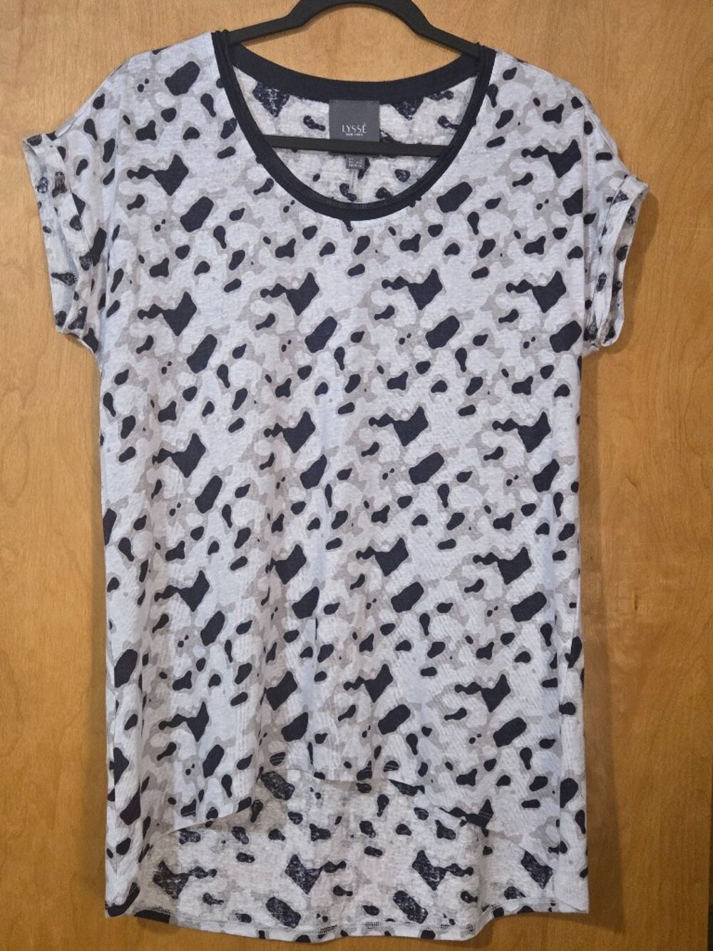 Lysse Inner City Camo black/gray Linen Blenc top Casual Short Sleeve Shirt Small